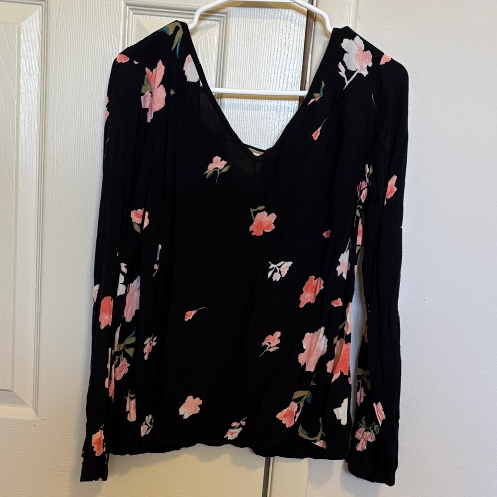 Billabong Black Floral Women's Blouse